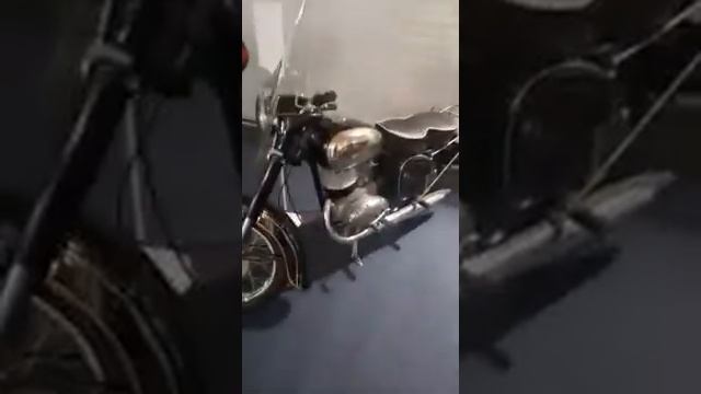 "Экскурсия выставка" мотоциклы ЯВА. смотреть онлайн