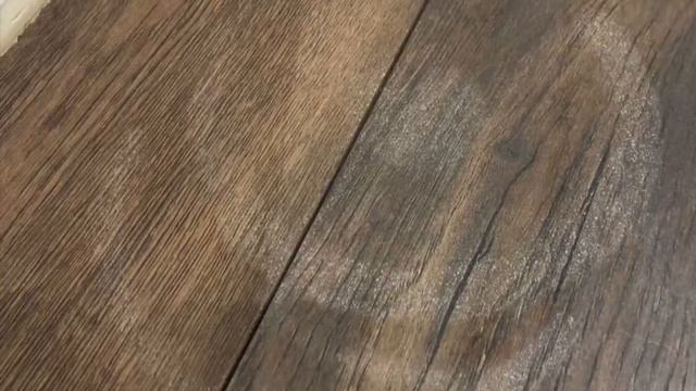 Видео-отзыв клиента о немецком ламинате (скрип) с замками 5G и о горе-мастерах смотреть онлайн