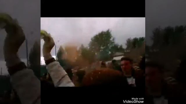 Ходили на фестиваль красок!)ТАМ ДЕВУШКА ПОКАЗАЛА СВОИ... смотреть онлайн