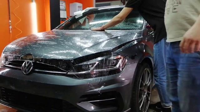 Volkswagen оклейка передней части авто защитной пленкой смотреть онлайн