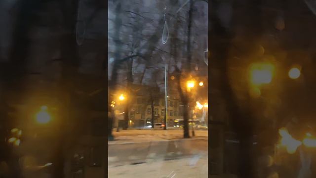Утро в Таллине. Песня Серьги "А что нам надо". смотреть онлайн