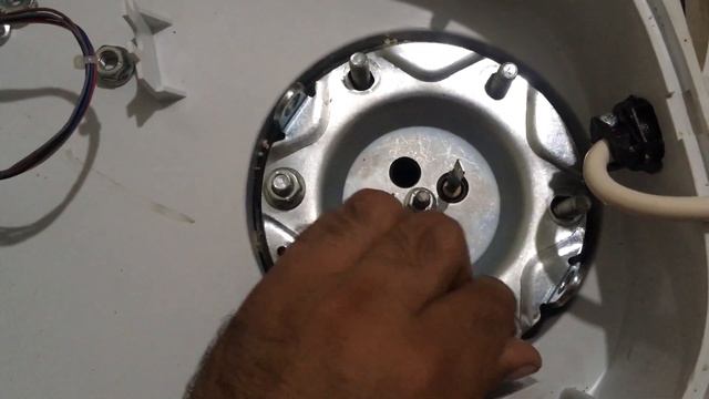Termosifon Rezistans Değişimi смотреть онлайн