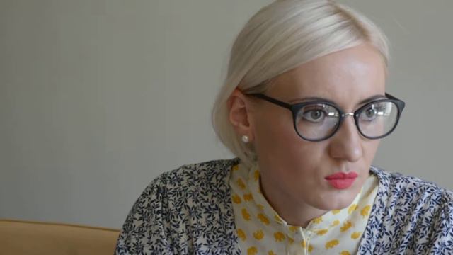 Юлія Лобан про озеро Сонячне та власників ресторанів на березі смотреть онлайн