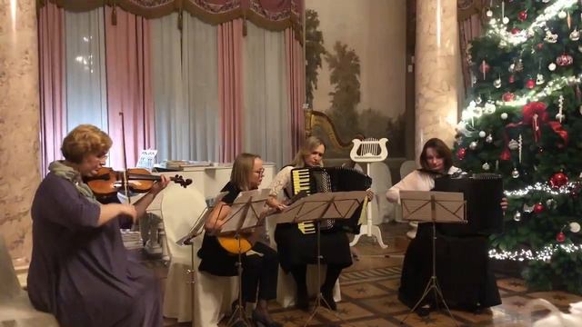 Дж. Самартини 