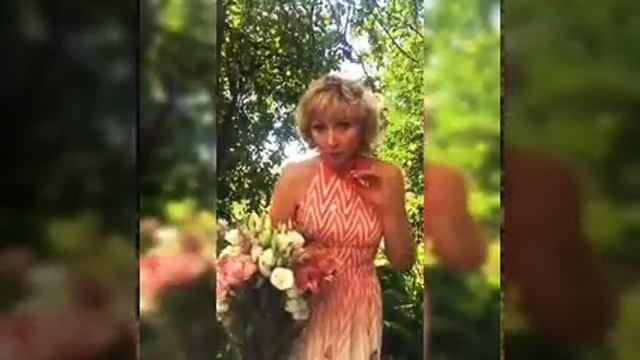 Личная бухгалтерия. Свои стихи читает Наталья Михайлец смотреть онлайн