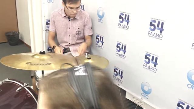 Cover Brass на Радио 54 смотреть онлайн