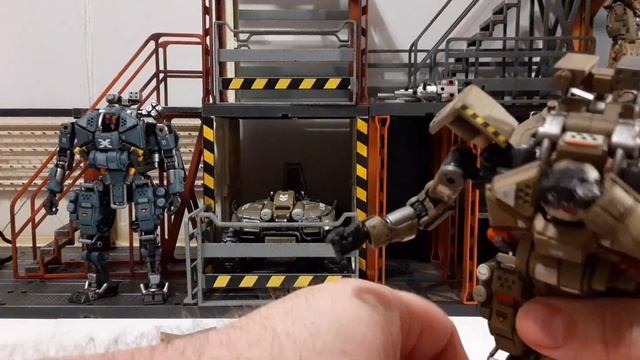 Joytoys X-HH02 Hurricane Dual Mode Mecha (Sand) "Robot Mode" 1:18 Scale Review. смотреть онлайн