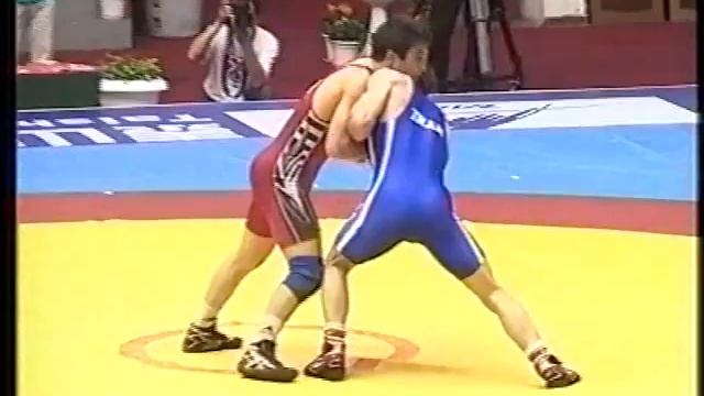 Спорт. Борьба греко-римская. Р.Усупжанов-Али Ашкани (Иран). Чемпионат Азии-2005 (финал). смотреть онлайн