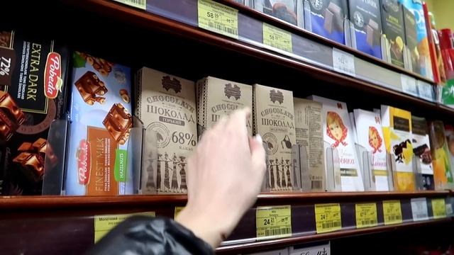 ВЕЧЕР С ДРУЗЬЯМИ || РЕШИЛИ НЕ ЗАМОРАЧИВАТЬСЯ И КУПИТЬ ГОТОВУЮ ЕДУ смотреть онлайн