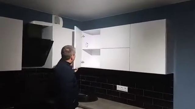 Кухня на заказ. Фурнитура Hafele. смотреть онлайн