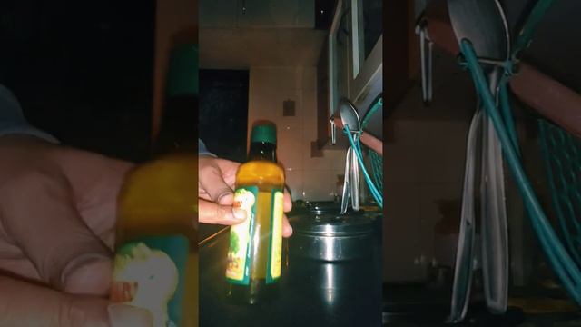 How to open a Figaro Extra virgin oil bottle смотреть онлайн