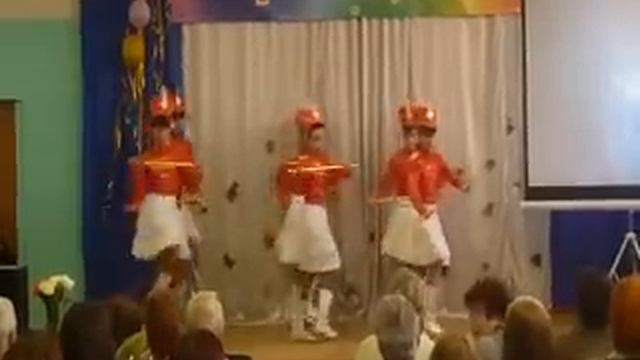 гусарский танец.flv смотреть онлайн