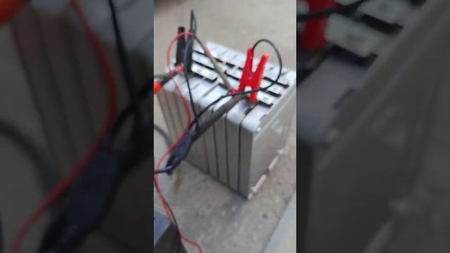 Тест нагрузочной вилкой 600Ампер. Литий титанат 160а/ч VS Литий манганат 160а/ч для автозвука. смотреть онлайн