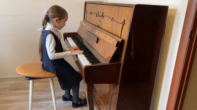 Фролова София, 7 лет, Н. Торопова «Добрый день». смотреть онлайн