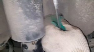 Как снять клипсы подкрылок на Audi a4 b8