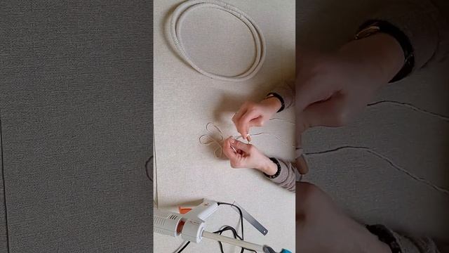 Корзинка из картона и х/ б пряжи!!