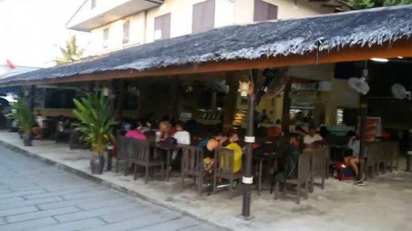 Таиланд. Чумпхон. Lomprayah Pier. Ожидание катамарана до острова Тао. (2017)