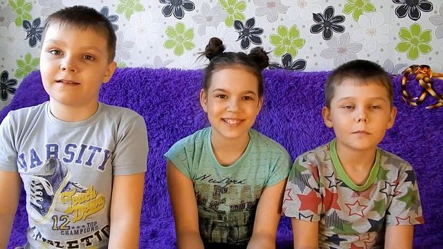 Угадай мелодию для детей/Кто больше знает детских песен смотреть онлайн