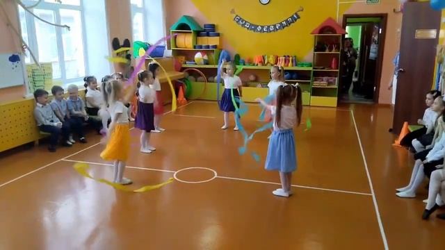 ТАНЕЦ "Я РИСУЮ ЭТОТ МИР" смотреть онлайн