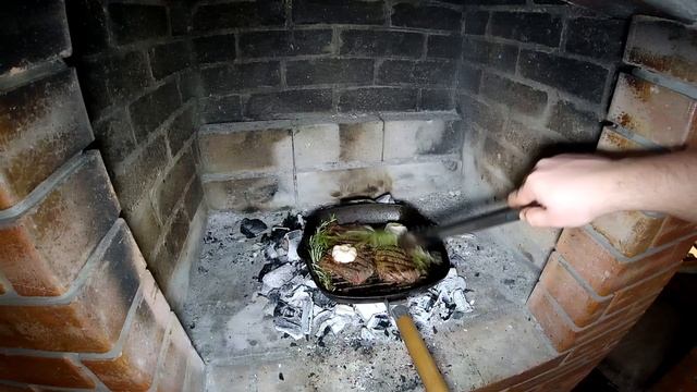 Стейк / Стейк Рибай / Как правильно приготовить стейк / На Углях / Стейк на мангале / Готовим Стейк