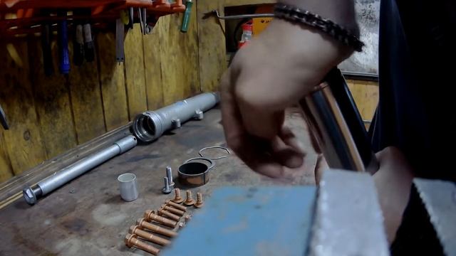 HONDA VFR 800 ПОДРОБНАЯ ИНСТРУКЦИЯ ПО ПЕРЕБОРКЕ ВИЛКИ смотреть онлайн