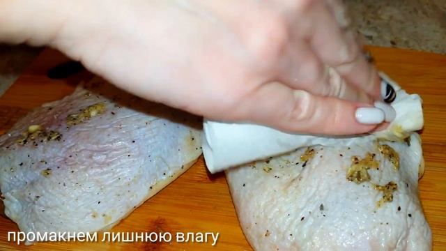 Утиные ножки в духовке. Простой рецепт сочной утки. смотреть онлайн