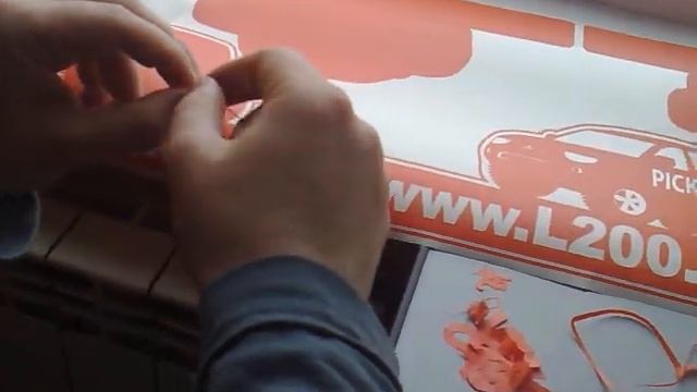 наклейка смотреть онлайн
