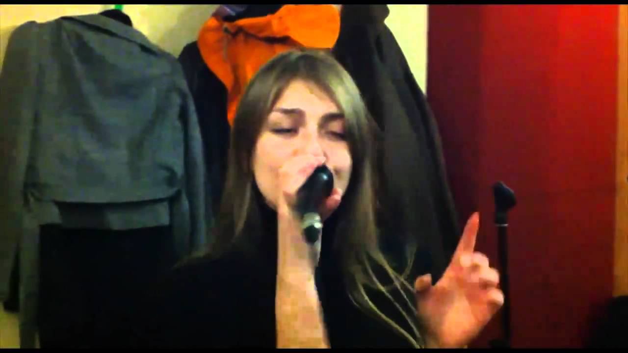 Оксана Почепа поздравление с Новым 2011 годом