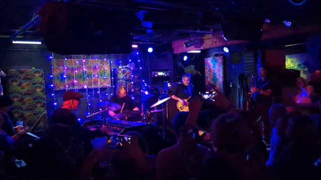 Crack Sabbath - Planet Earth - Sea Monster Lounge - 2024.01.27 смотреть онлайн