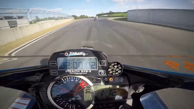 GSXR 750 L1 Bilster Berg 01:59:07 Dannhoff Motorsport смотреть онлайн