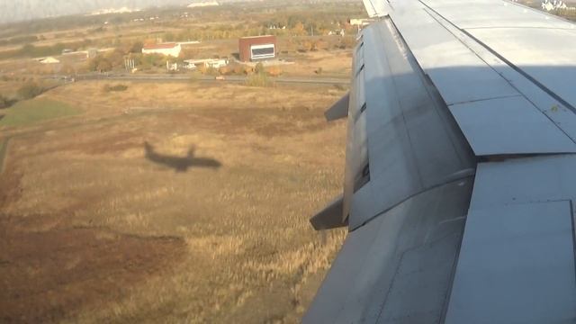 Berlin Schonefeld Airport SXF - landing onboard смотреть онлайн