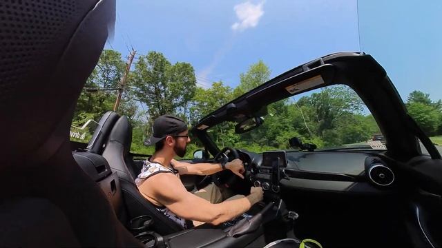 Saying Goodbye to my Widebody Big Turbo Fiat 124 Spider Abarth смотреть онлайн