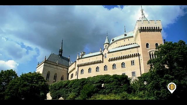 Bojnice Castle, near Prievidza, Slovak Republic смотреть онлайн
