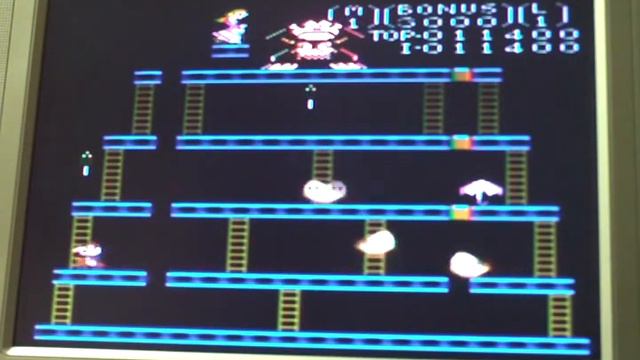 TheGameCollector plays Donkey Kong for Atari 7800 смотреть онлайн