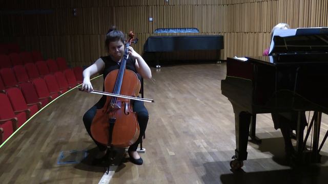 Johanna Vocetkova playing Bohuslav Martinu, Variations on a Slovak Theme смотреть онлайн