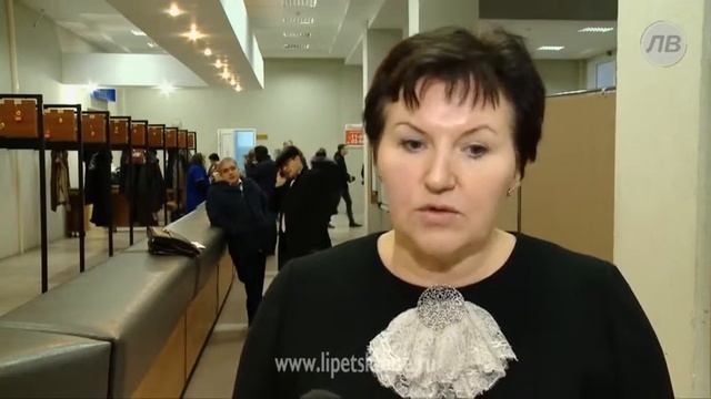 Областная администрация подарила женской коло... смотреть онлайн