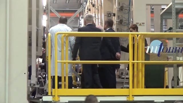 Губернатор посетил крупнейшие производственные предприятия Ульяновского авиационного кластера смотреть онлайн