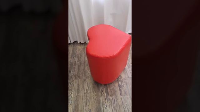 Сердце красный