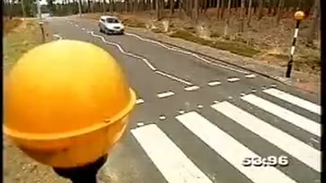 Driven Road Test Type R, Clio 172, Corolla T Sport смотреть онлайн