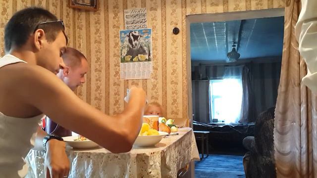 Семендяево. Последний день. За столом. смотреть онлайн