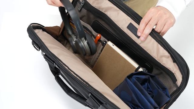 Mobile Elite Checkpoint-Friendly Briefcase (TBT045US) смотреть онлайн