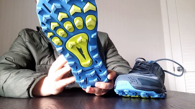 My Favorite Hiking Footwear - ALTRA Lone Peak 5, Trail Runner, Hiking, Gear Review, Gear Highlight смотреть онлайн