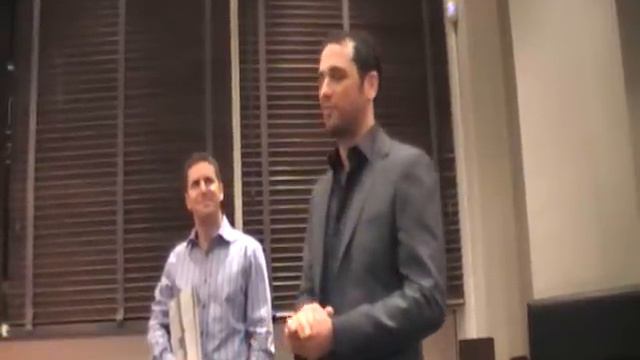 Matthew talking about that he got caught.......during his booklaunch at Mimosa! смотреть онлайн