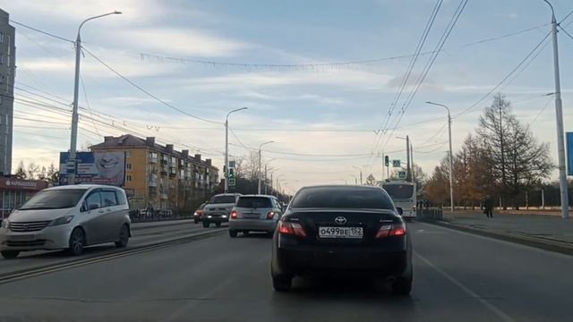 Прокатились по городу Омску и....в баньку! смотреть онлайн