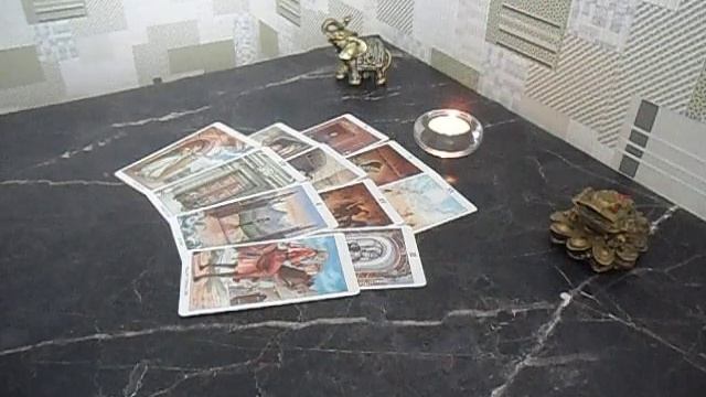 О чем думает ваш партнер ? Его скрытое решение! Как он будет действовать? смотреть онлайн