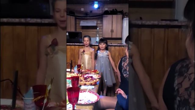 Копия видео "Каста -Мама самая лучшая!!!!!" смотреть онлайн