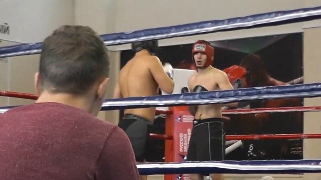 Усмонов Бехзод (УрФУ) - Адигюзелов Халил ( Тюм НГК) 1 раунд смотреть онлайн