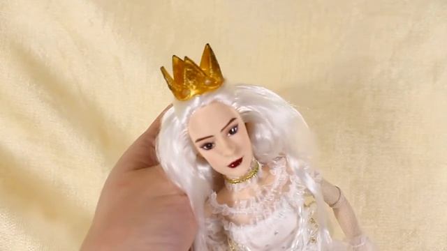 Обзор Alice Through the Looking Glass 11.5" Classic White Queen Fashion Doll смотреть онлайн