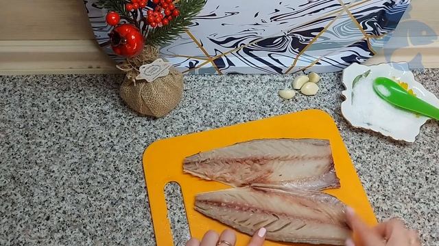 Засолка скумбрии с чесноком смотреть онлайн
