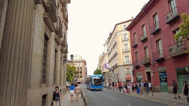 [4K] Madrid Summer Walk Tour: Crowds And Sun Shields Over The Streets! Fuencarral, Sol, La Latina